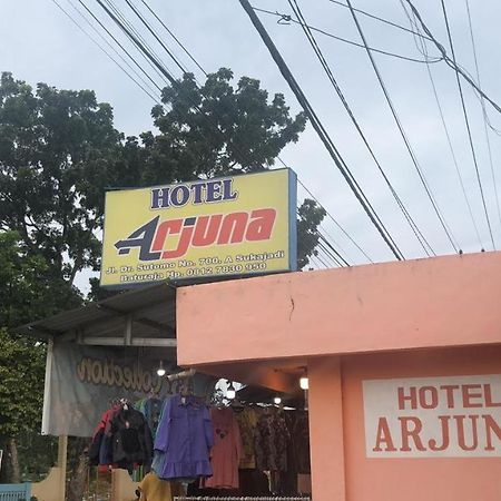 Hotel Arjuna Baturaja  Exterior foto